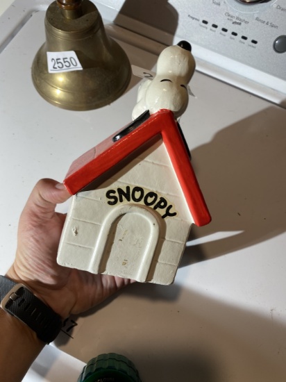 Vintage Snoopy Ceramic Bank