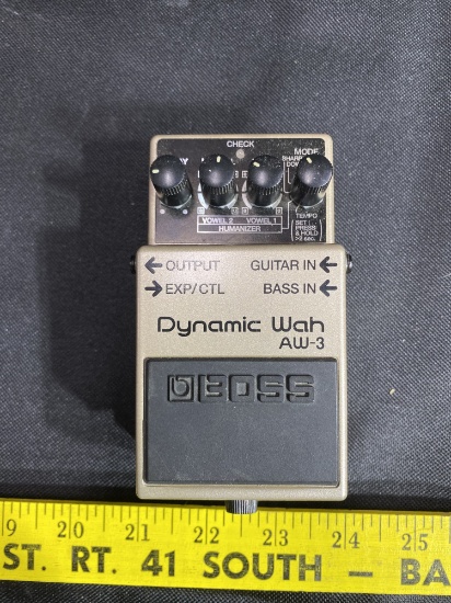 Boss Dynamic Wah AW-3 Guitar Pedal