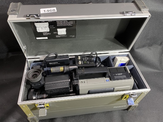Panasonic S-VHS Reporter Video Camera
