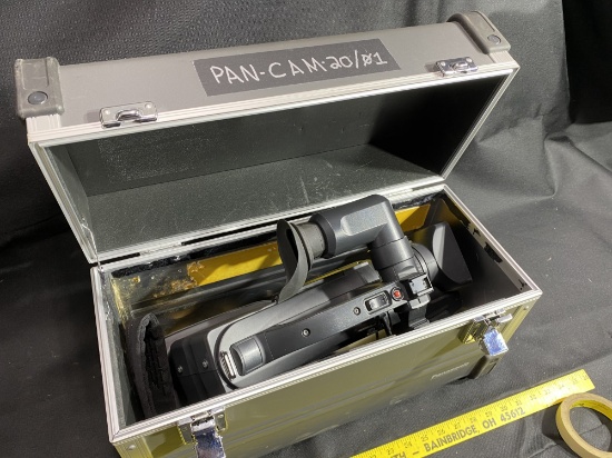 Panasonic DVC20P Video Camera w/Case