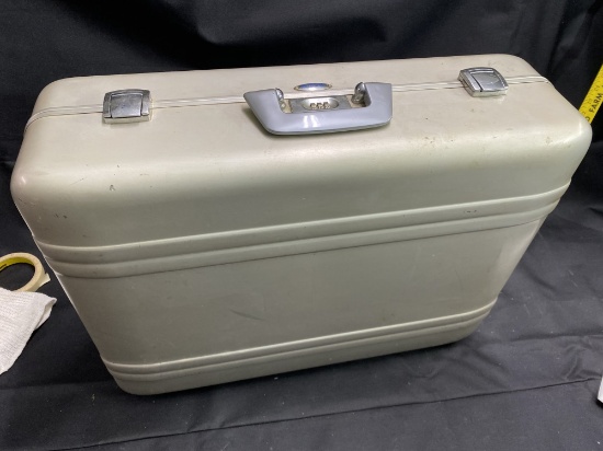 Nice Halliburton Case with Combo