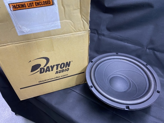 Realistic 15" Mach One Woofer'