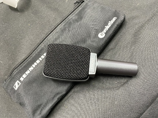 Sennheiser e609 silver guitar microphone