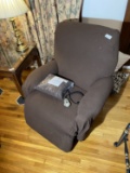 Lift chair with controller