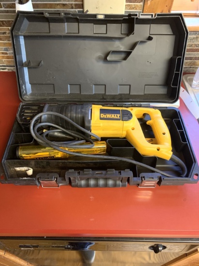 DeWalt Sawzall with Blades & Case