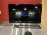 Samsung 50 in TV with Remote & Mounting Bracket (WORKS!)