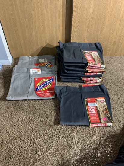 11 New Dickies Pants Size 28 x 30