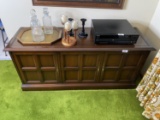 Vintage wooden stereo or bar cabinet