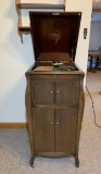 Victor Victrola,  Complete with Manual, Key,  Crank, and Records