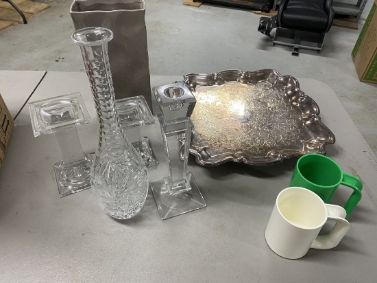 Group lot of assorted items