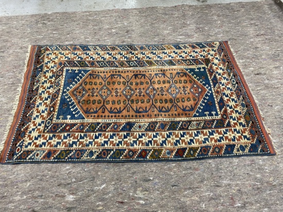Nice vintage Persian hand knotted rug