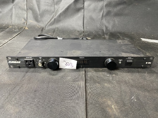 Furman M-8DX Power Supply