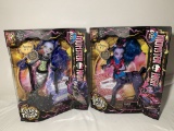 Monster High Freaky Fusion Avea Trotter & Sirena Von Boo Dolls