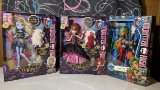 3 Monster High Dolls