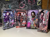 Monster High Ghouls Night Out Spectra. Opperetta Doll.  Scaris Skelita & Black Carpet Draculaura
