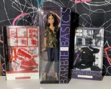 Barbie Basics Model No. 4 with Barbie Basics Fashion Accessories No. 02 & No. 04