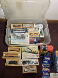 Group of Train Items - Life-Like, Bachmann, Tyco & More