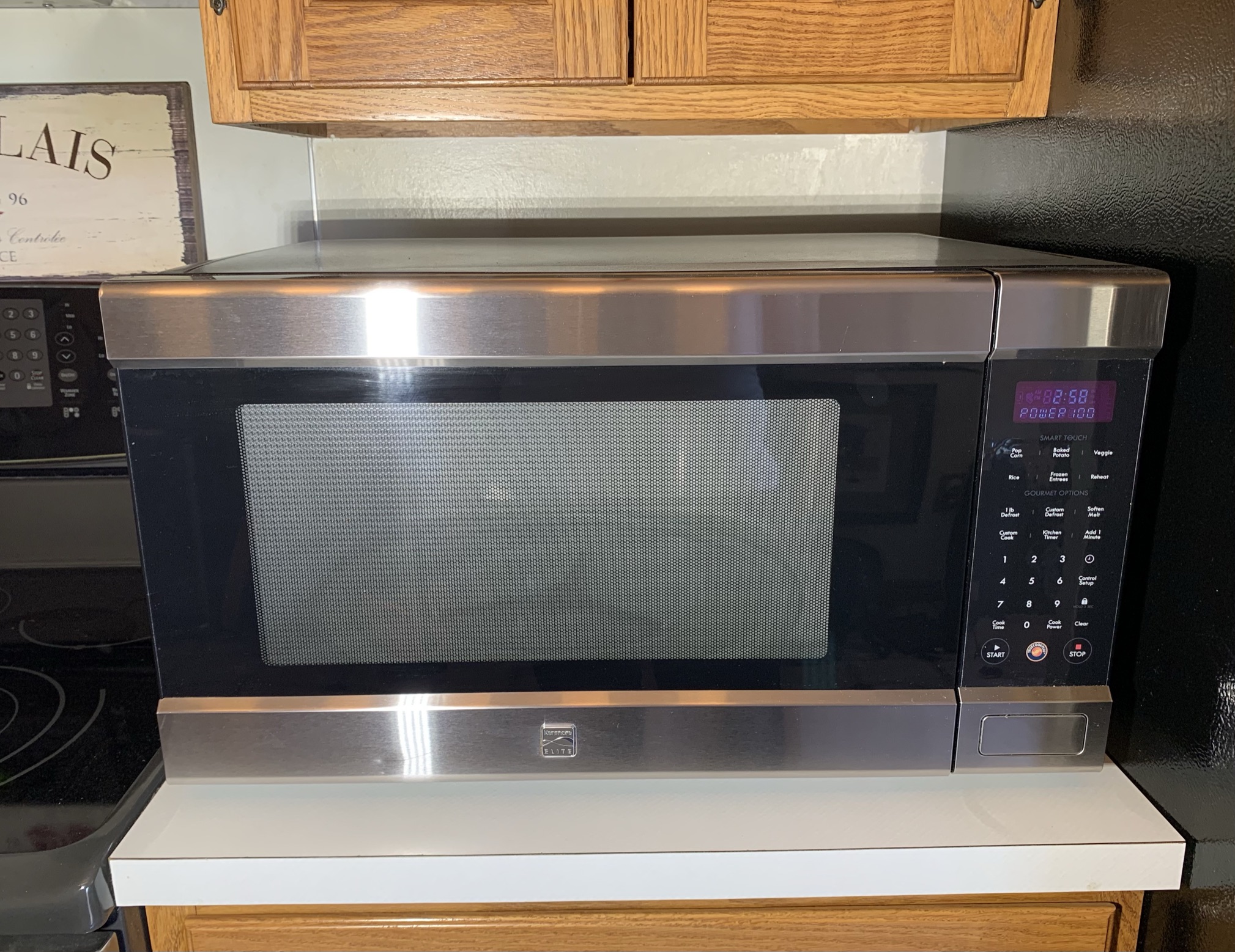 Auction Ohio  Kenmore Microwave