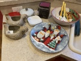 Group lot of kitchen wares