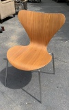 Single Mid-century Style Steam Formed Chair - Arne Jacobson, Series 7