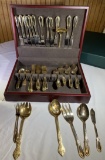 68 Piece Farberware Flatware