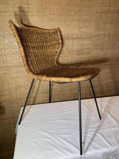 Woven Wicker Mid Century Modern Chair.