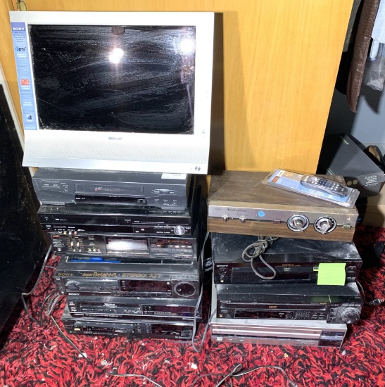 Group of VIntage Electronics.