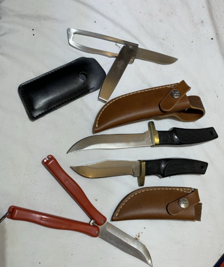 Group of knives - Smith & Wesson and Finland