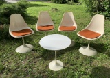 Mid Century Modern Knoll Tulip Table & 4 Unbranded Chairs.