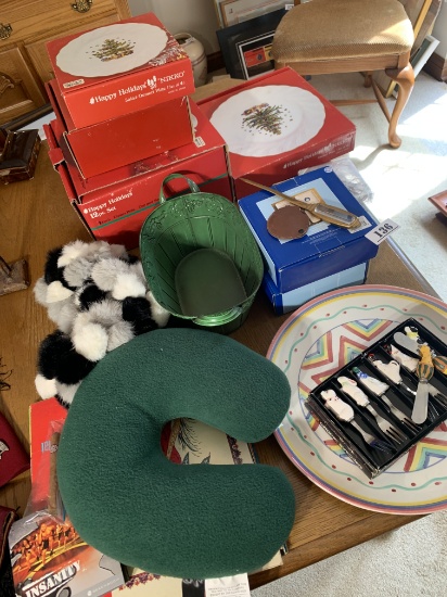 Group lot of assorted items