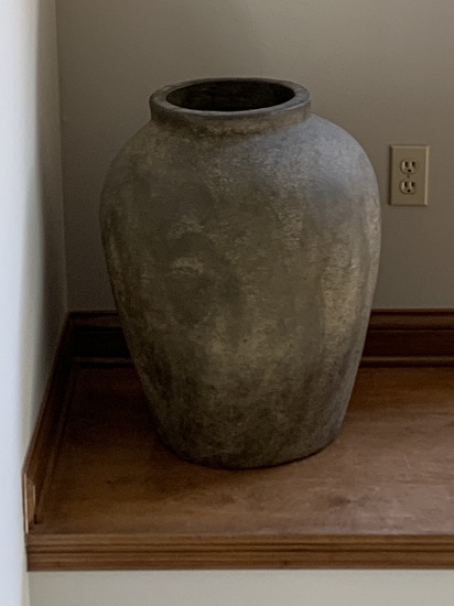 Large sized decorative ceramic urn