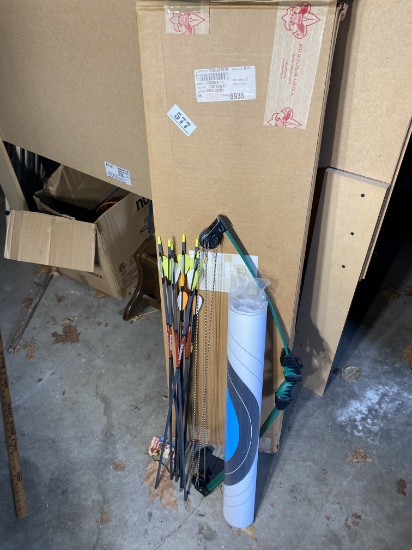 Kid's compound bow and arrows