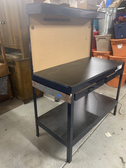 Metal Tool Bench with Light