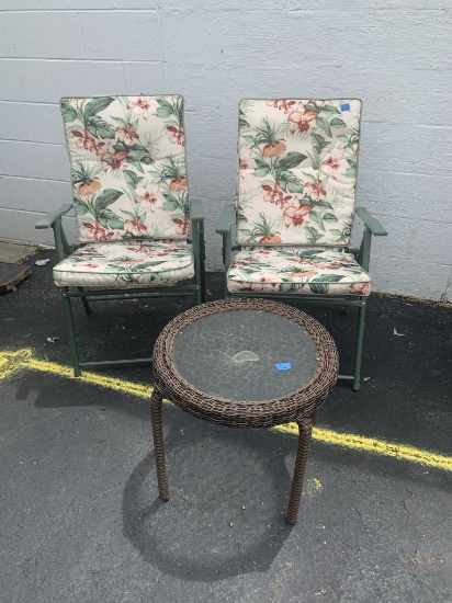 2 Folding Patio Chairs with Cushions and Side Table
