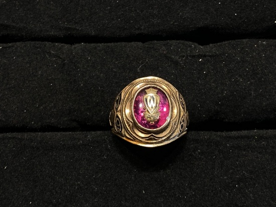 Vintage gold class ring - 12.1 grams 10k gold