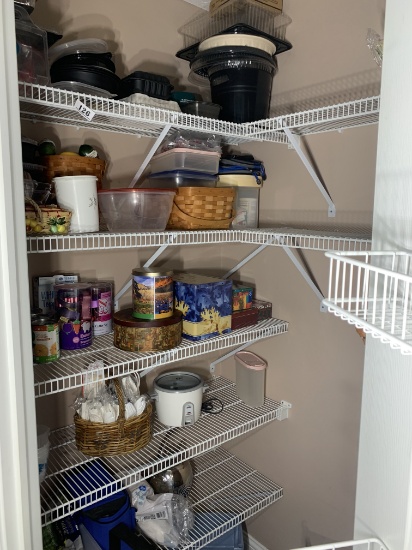 Pantry contents lot