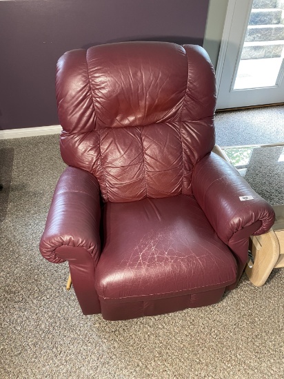 Vintage Laz-y-boy leather recliner chair