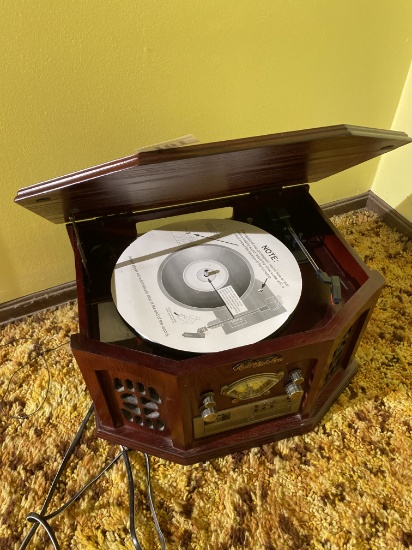 Vintage Reproduction Old Time Radio and Record Player