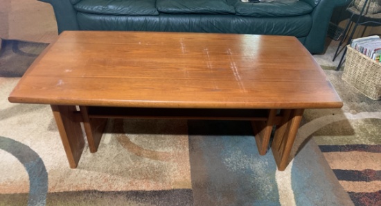 Mid Century Modern  Danish Style Coffee Table. See Photo.  No Makers Mark Found