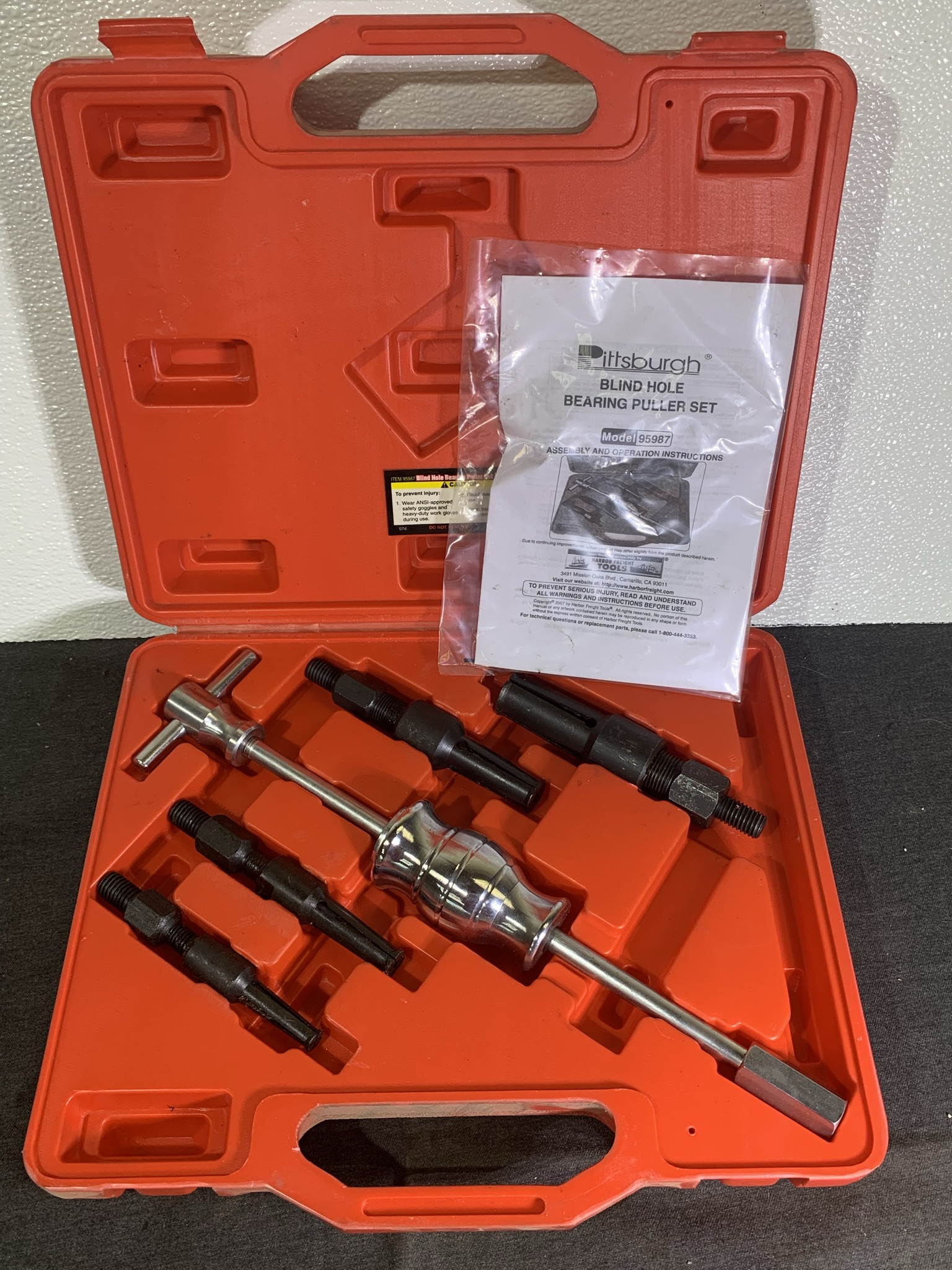 Pittsburgh Blind Hole Bearing Puller Set. Model Proxibid