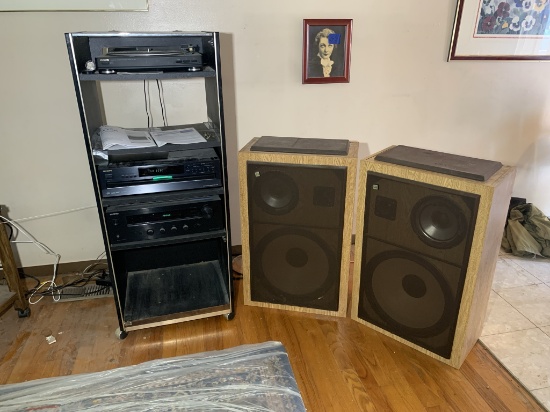 Pair of BRS Speaker Model DR-1550L, Aiwa Turntable & Onkyo CD Player & Receiver