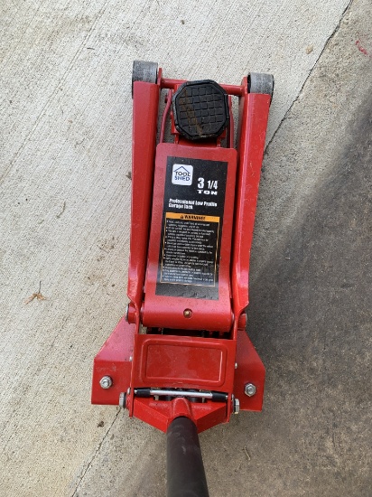 3 1/4 Ton Floor Jack by Tool Shed