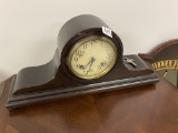 Vintage New Haven chiming shelf clock