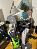Pressure washer, lamp, chair, heater lot