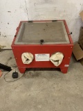 Central Pneumatic Abrasive Blast Cabinet with Light