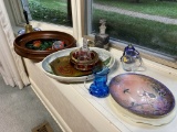 Group lot of misc decorative items