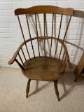 18th century comb back windsor chair