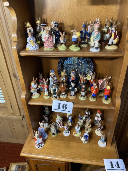 3 shelf lots of Royal Doulton figurines