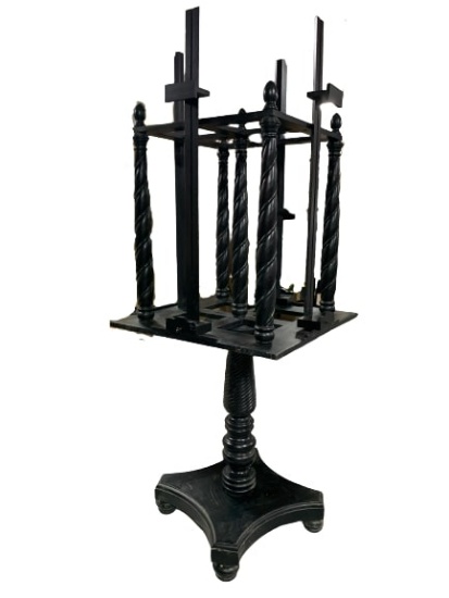 Large Sized Rotating Easel