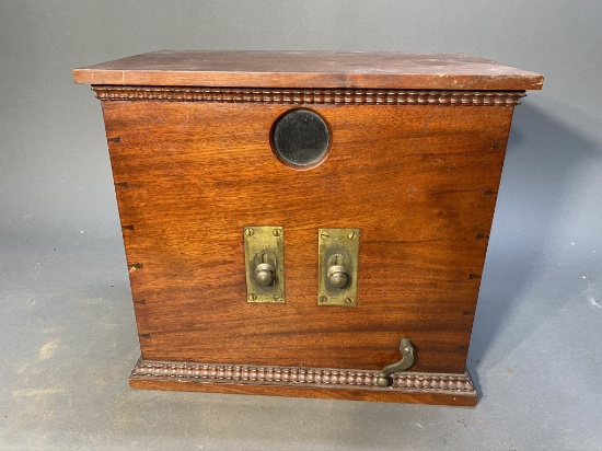 19th century Photo Viewer Box w/Roll Mechanism